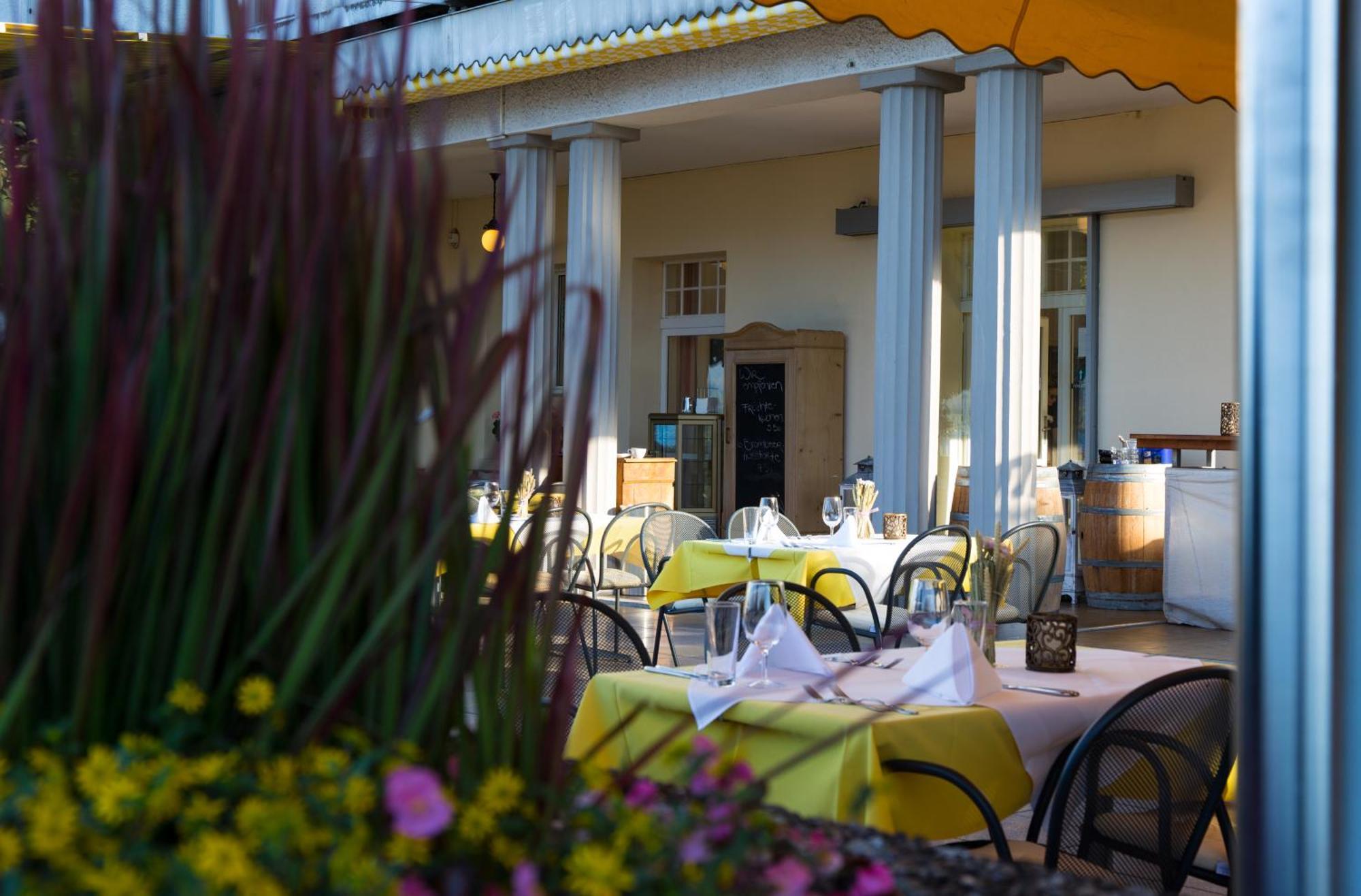 Hotel Restaurant Bellevue Au Lac Thun Dış mekan fotoğraf