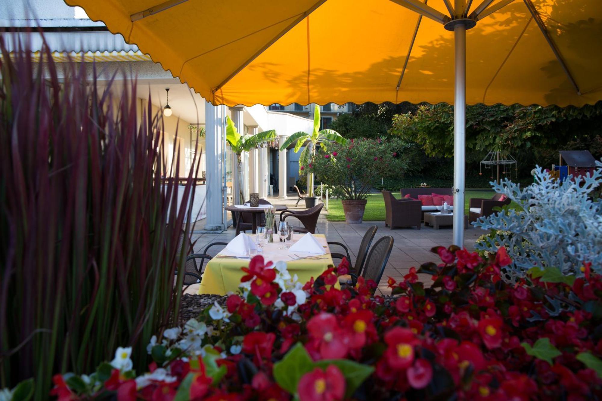 Hotel Restaurant Bellevue Au Lac Thun Dış mekan fotoğraf