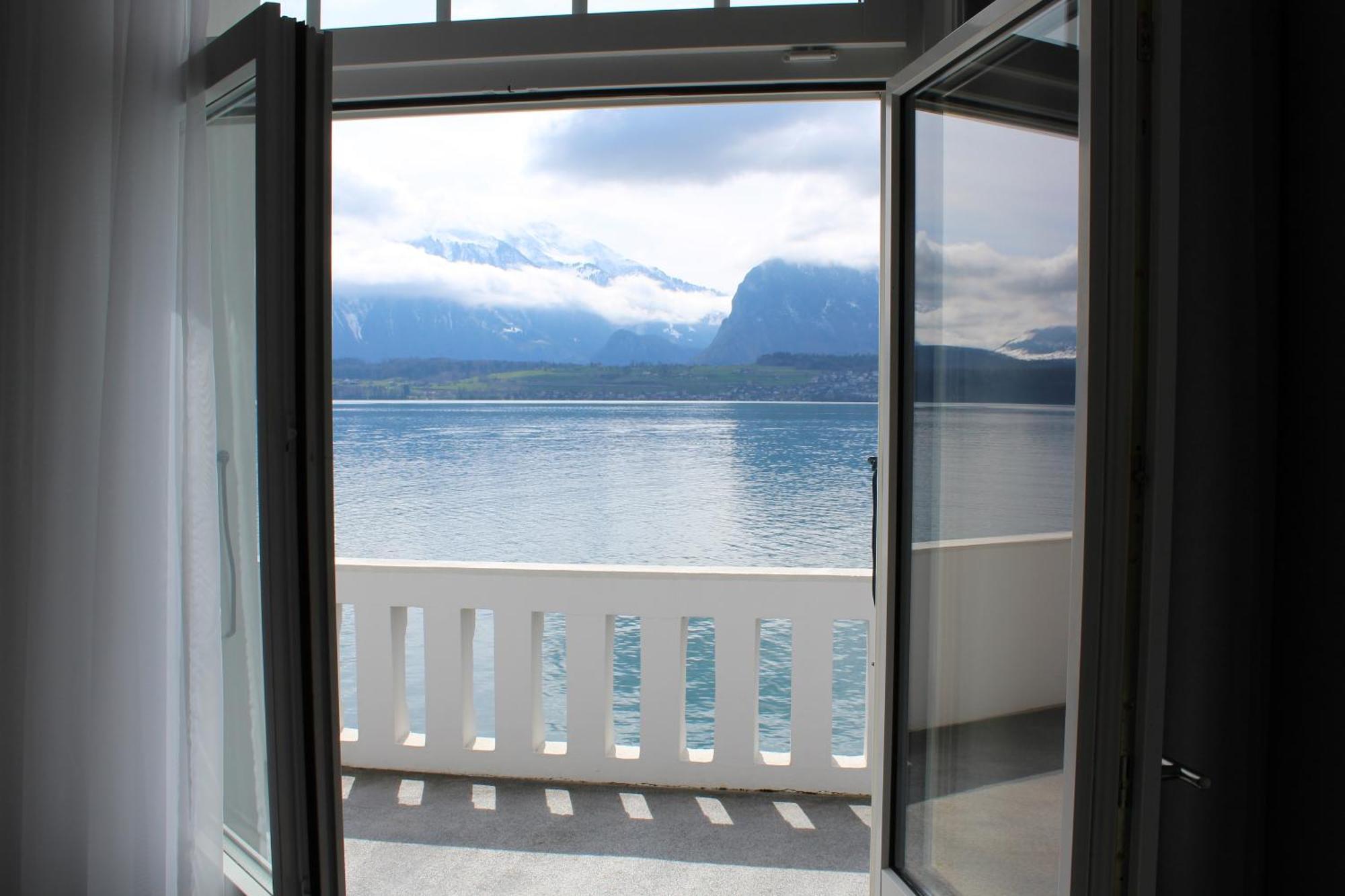 Hotel Restaurant Bellevue Au Lac Thun Dış mekan fotoğraf