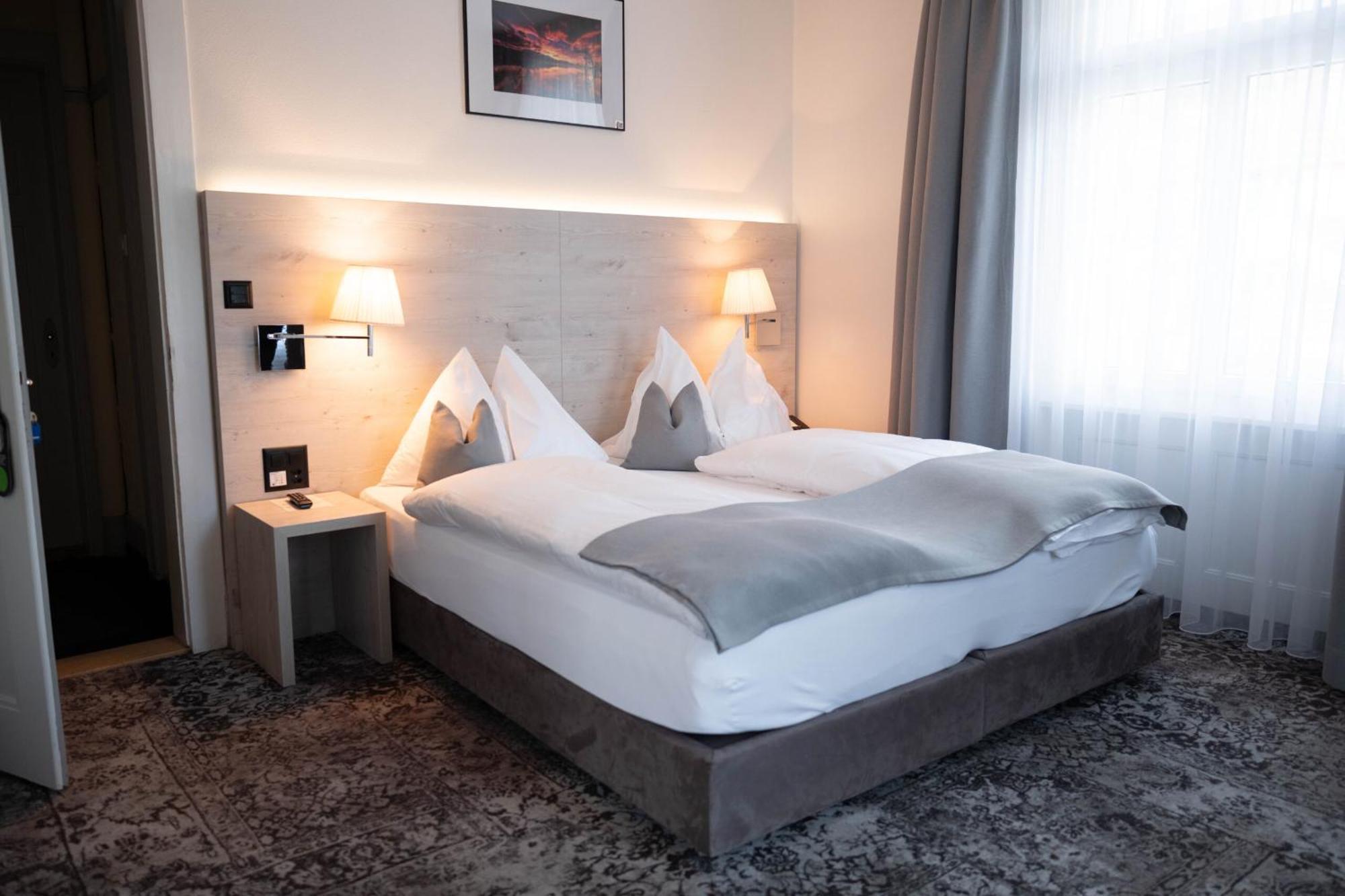 Hotel Restaurant Bellevue Au Lac Thun Dış mekan fotoğraf