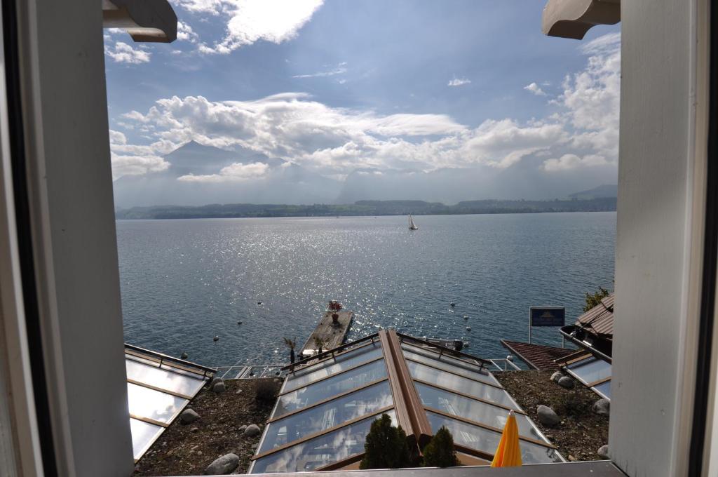 Hotel Restaurant Bellevue Au Lac Thun Dış mekan fotoğraf