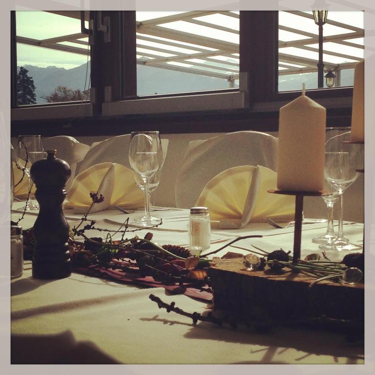 Hotel Restaurant Bellevue Au Lac Thun Dış mekan fotoğraf